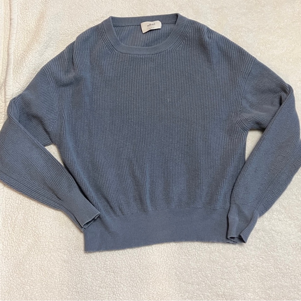 Aritzia women sweater shirt size L